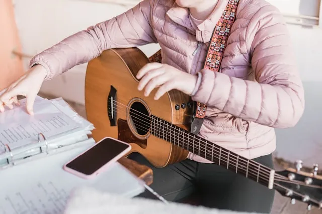 オンラインでのギターの練習