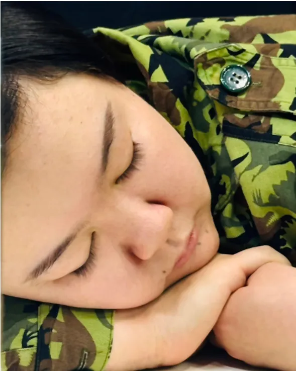 やす子